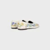 Aura Loafer van fluweel met geborduurde bloemen