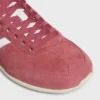 CELINE Jogger lage vetersneaker met Triomphe-logo van suède kalfsleer en kalfsleer