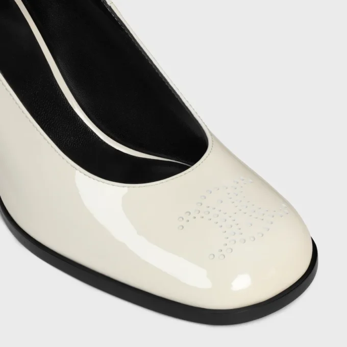 CELINE Lily geperforeerde Triomphe-babyschoenen van gelakt kalfsleer