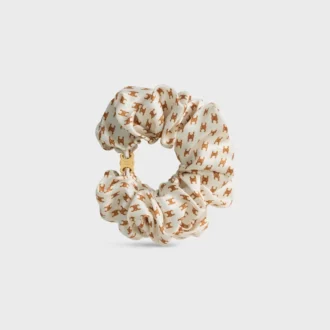 CELINE Mini Triomphe Scrunchy van zijde en messing met gouden afwerking