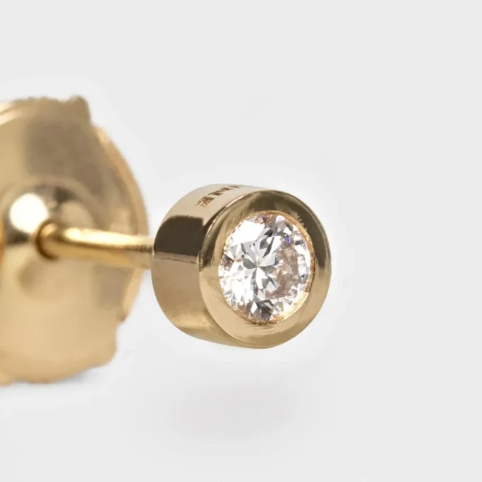 CELINE Sentimental Brillant-oorbel in geelgoud en diamant CELINE Sentimental Brillant-oorbel in geelgoud en diamant