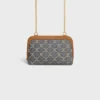 Clutch met ketting in Jacquard Triomphe All Over