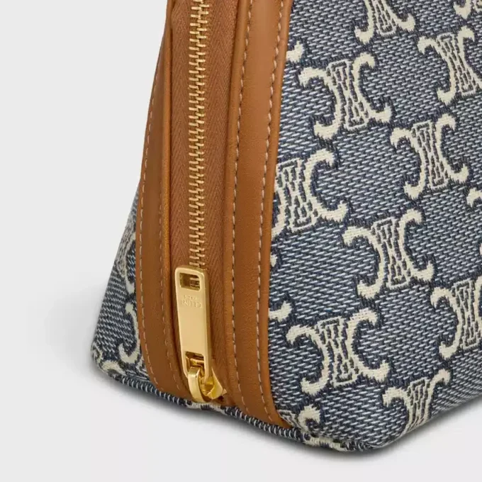 Clutch met ketting in Jacquard Triomphe All Over