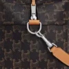 Crossbodytas Take Away van Triomphe Canvas en kalfsleer
