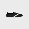 De platte sneaker in grosgrain, fluweel, suède geitenleer en lamsleer