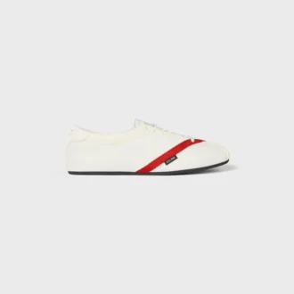 De platte sneaker in grosgrain, fluweel, suède geitenleer en lamsleer
