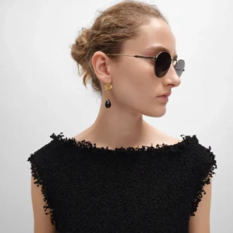 Green Thumb Leaf-oorbel in onyx en messing met gouden afwerking