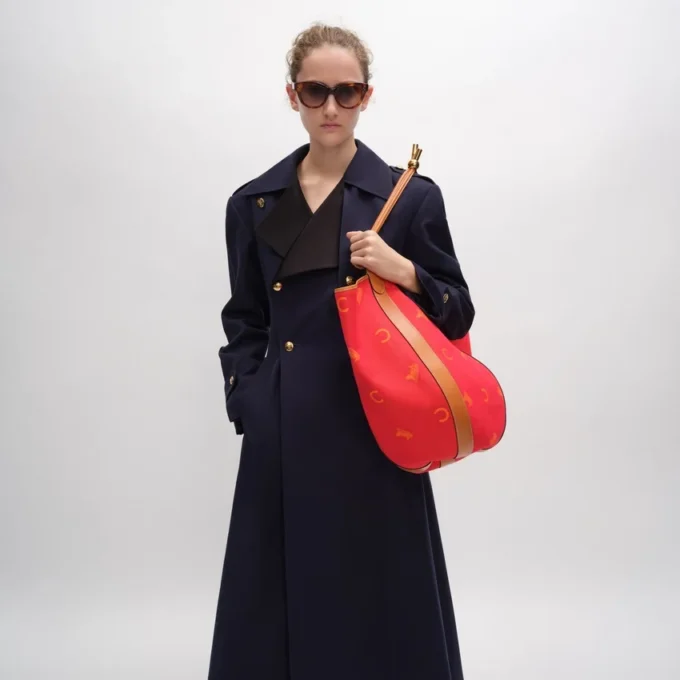 Grote Drop Bucket Bag van Jacquard C Sulky-textiel
