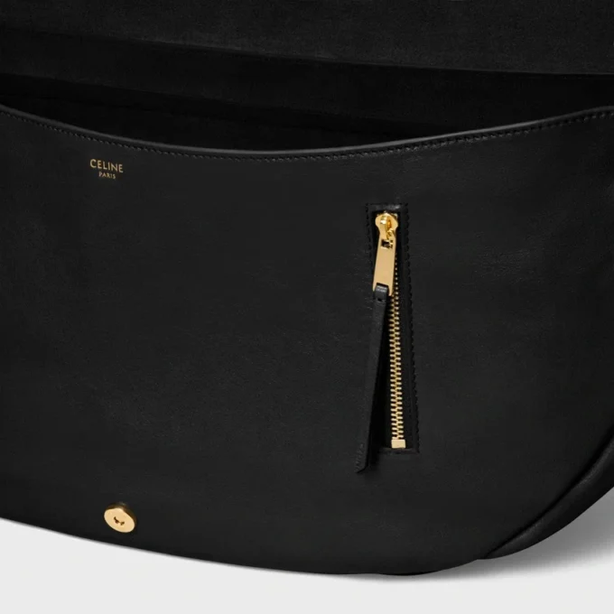 Halfmoon Soft Triomphe-tas van soepel, glanzend lamsleer