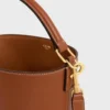Kleine Bucket Louise van glad kalfsleer