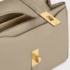 Kleine tas 16 van gesatineerd kalfsleer
