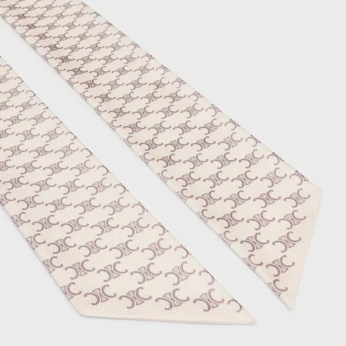 Lavalliere in Triomphe-zijden twill