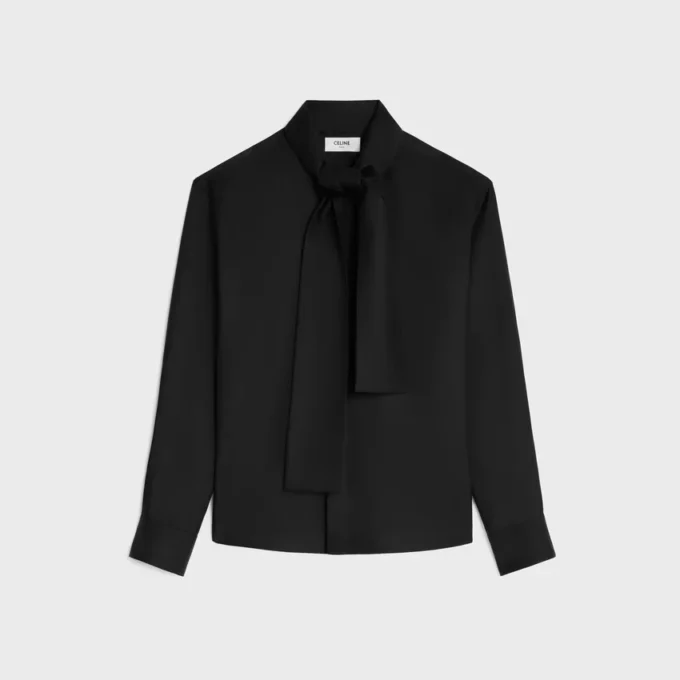 Lavalliere-overhemd van zijden twill Lavalliere-overhemd van zijden twill