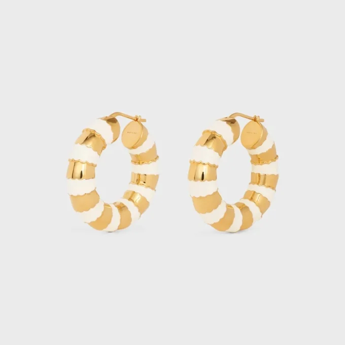 Matgeëmailleerde en messing hoepels met gouden afwerking