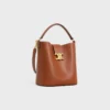 Medium Bucket Louise van glad kalfsleer