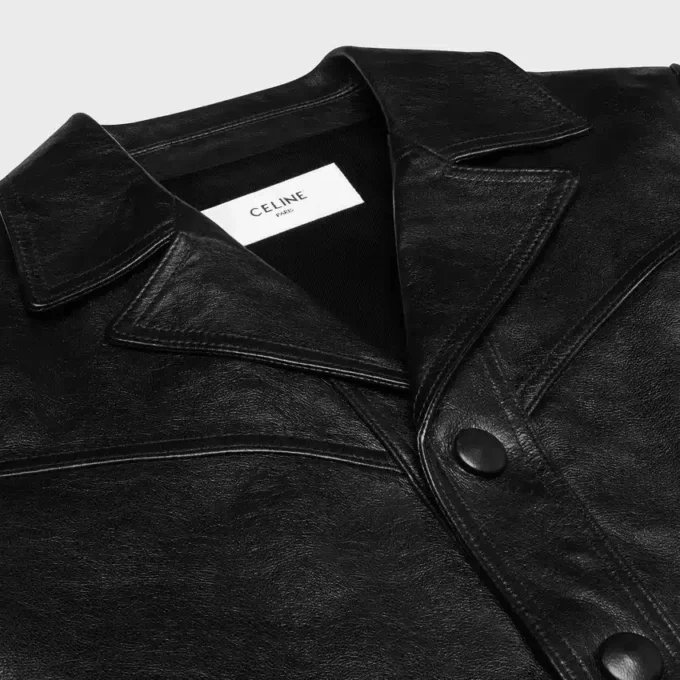 Recht gesneden blousonjasje van gewaxt lamsleer