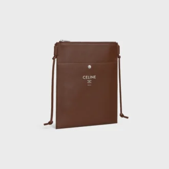 Sharp Pouch Take Away van glad lamsleer