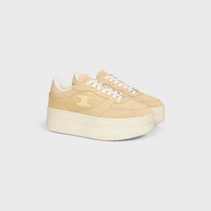 Sneaker met blokhak van suède kalfsleer en kalfsleer