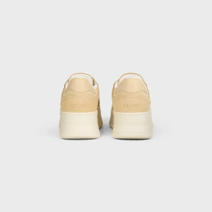 Sneaker met blokhak van suède kalfsleer en kalfsleer