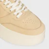 Sneaker met blokhak van suède kalfsleer en kalfsleer
