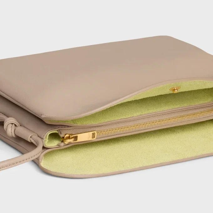 Trio Flap in glad lamsleer